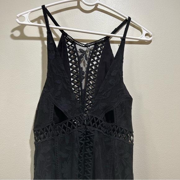Free People laced long black dress. Size 2 - Picture 4 of 7